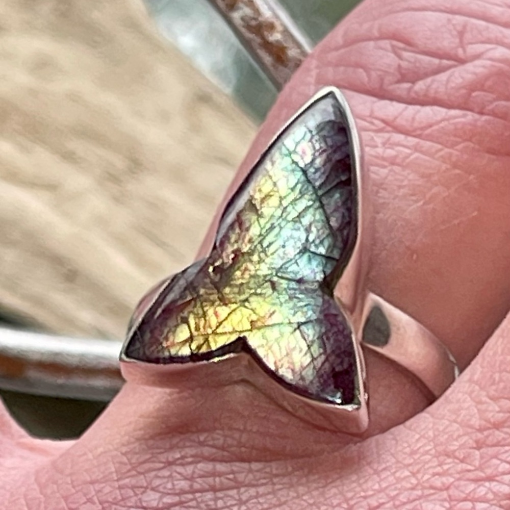 Arrowhead Red Flash Labradorite Gemstone Ring | S… - image 6